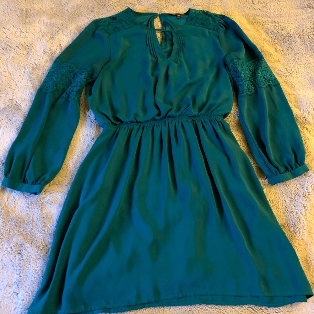 Emerald Dress with Lace Accents - Express